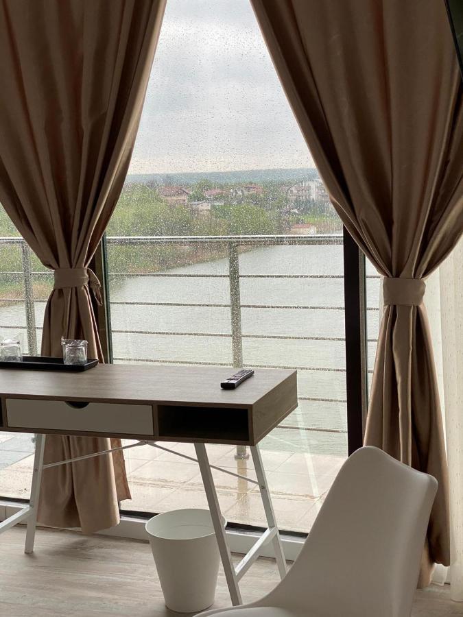 Hotel Zimbru Snagov Tincabesti Exterior photo